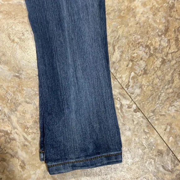 Boys size 5 silver jeans. Snap and zip close. (35/5) - Picture 4 of 16